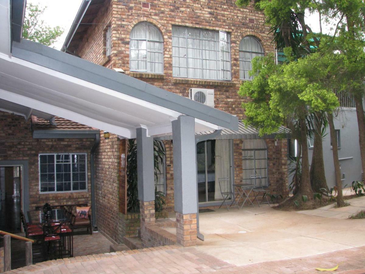 Kruger'S Guest House White River Dış mekan fotoğraf